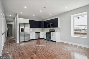 2657 E Clearfield St