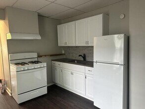 1224 Tennessee St in Lawrence, KS - Building Photo - Building Photo