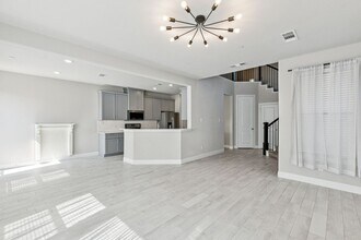 640 Hutchinson Ln in Lewisville, TX - Building Photo - Building Photo