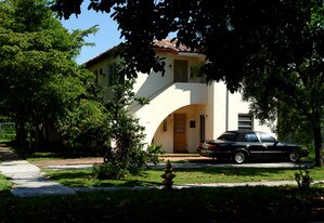2050 SW 3rd Ave in Miami, FL - Building Photo