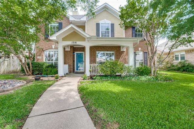 property at 1216 Royal Palm Ln