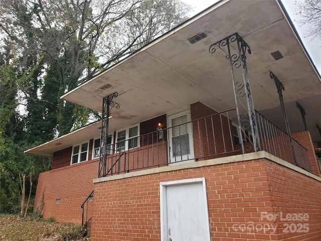 property at 1444 Academy St