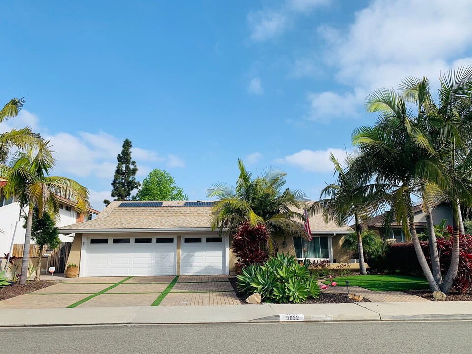 3022 Azahar Ct in Carlsbad, CA - Building Photo