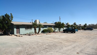 3434 E Blacklidge Dr in Tucson, AZ - Building Photo - Building Photo