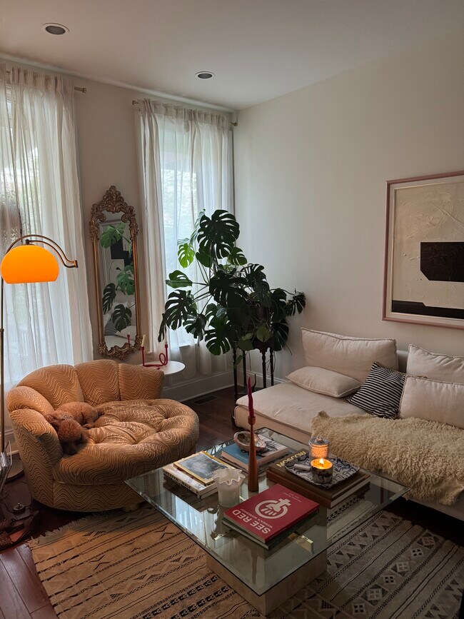 property at 2420 Callow Ave
