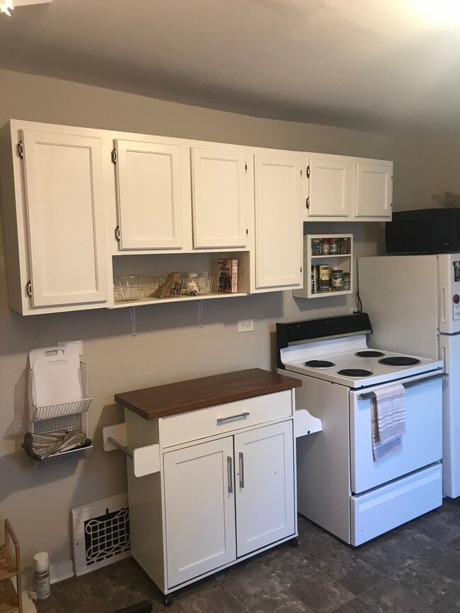 160 Franklin Blvd, Unit 2