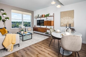 Two South Willow in Montclair, NJ - Building Photo - Building Photo