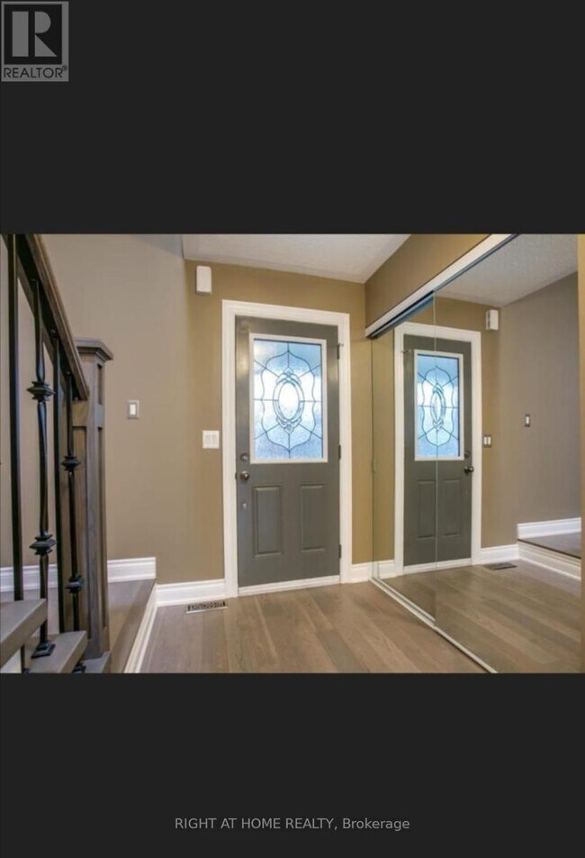 15 Allworth Crescent in Bowmanville, ON - Building Photo - Building Photo