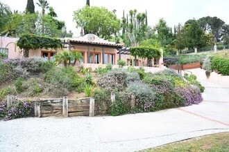 24853 Lawton Ave in Loma Linda, CA - Building Photo - Building Photo