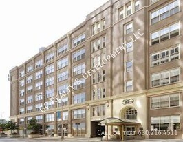 540 N Lake Shore Dr in Chicago, IL - Building Photo