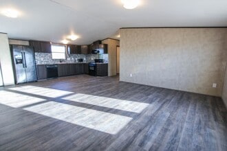 22400 N Old Hwy 89 in Paulden, AZ - Building Photo - Building Photo