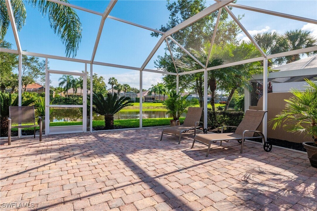 28027 Dorado Dr in Bonita Springs, FL - Building Photo