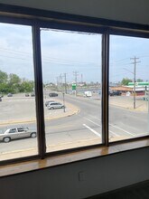 11 W Hosmer St, Unit 2 in Marinette, WI - Building Photo - Building Photo