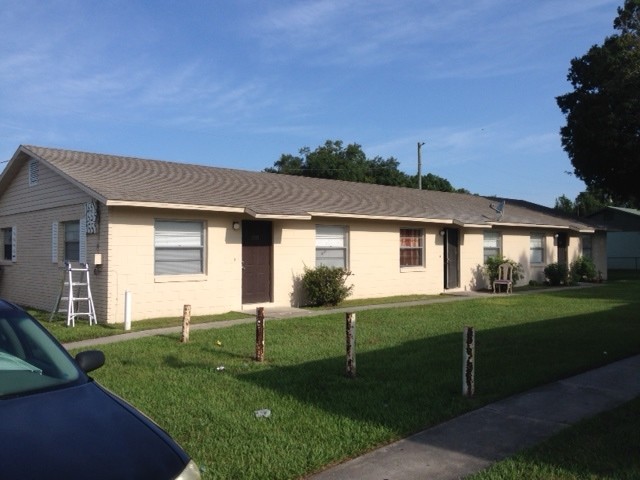 1555 Emmett St in Kissimmee, FL - Building Photo - Building Photo