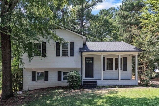 property at 6 Shelter Cove