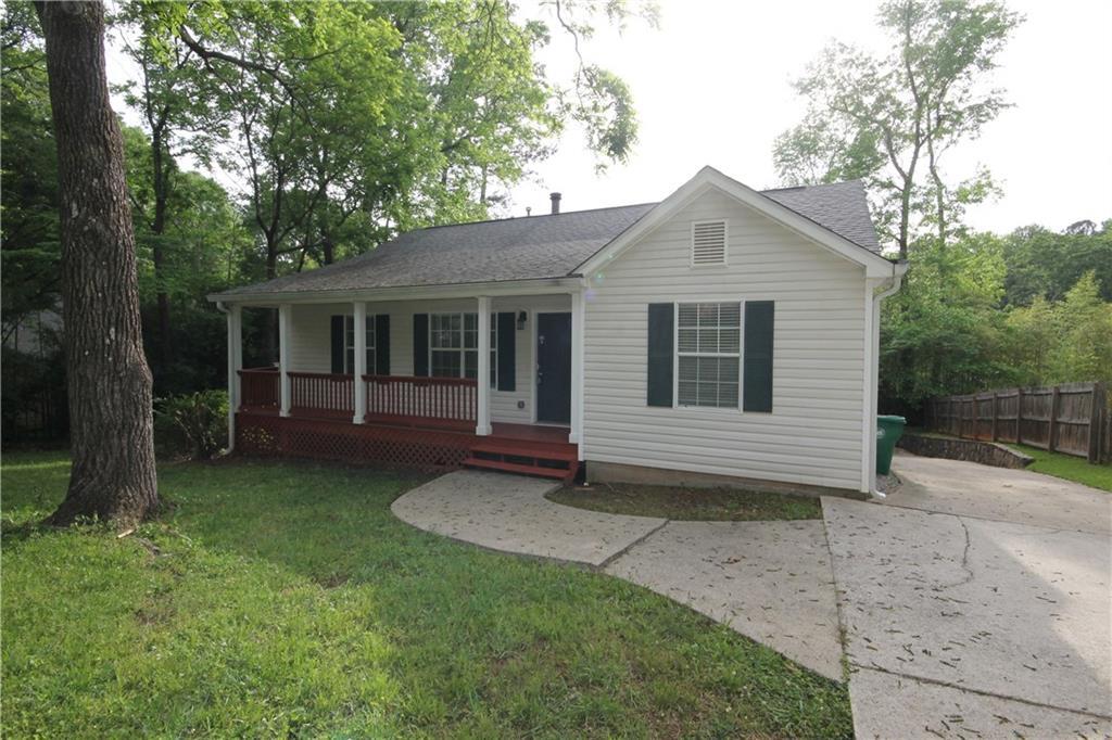 1335 Carter Rd in Decatur, GA - Building Photo