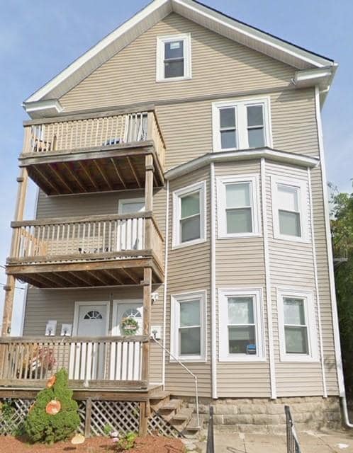 property at 8 Humes St