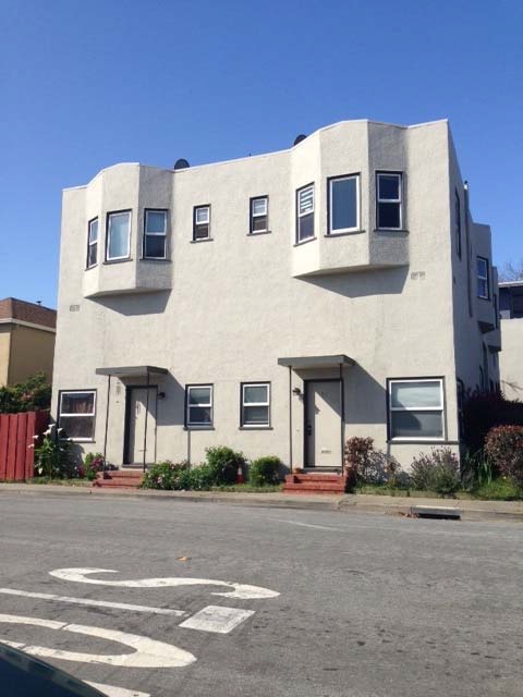 105-107 Chadbourne Ave in Millbrae, CA - Foto de edificio