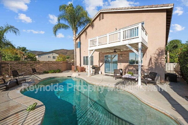 38276 Pine Creek Pl in Murrieta, CA - Building Photo - Building Photo
