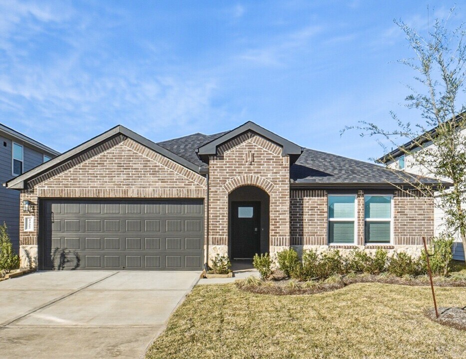 4322 Camden Lakes St in Fulshear, TX - Building Photo