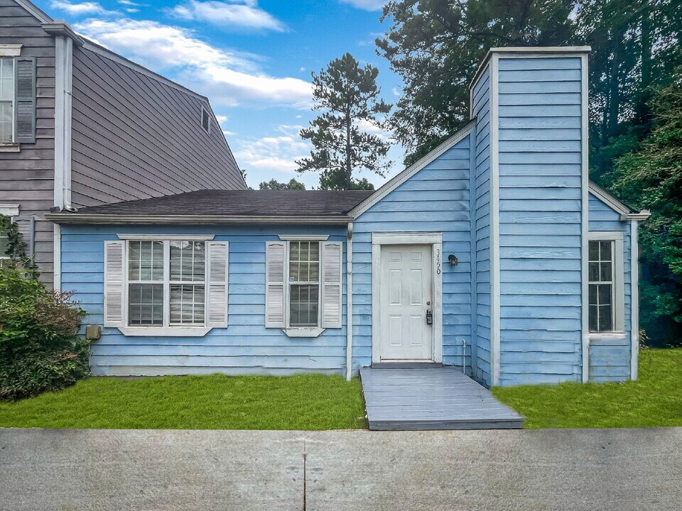 3450 Kingswood Run in Decatur, GA - Building Photo