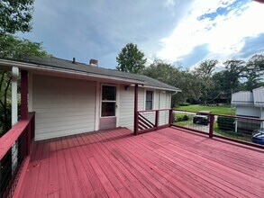 227 Maple St in Brevard, NC - Building Photo - Building Photo