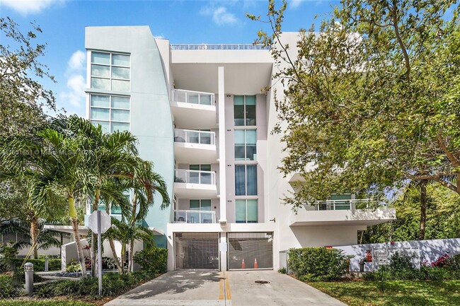 2020 Prairie Ave, Unit 505 in Miami Beach, FL - Building Photo - Building Photo