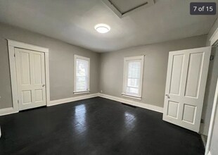 294 Cincinnati Ave in Xenia, OH - Building Photo - Building Photo