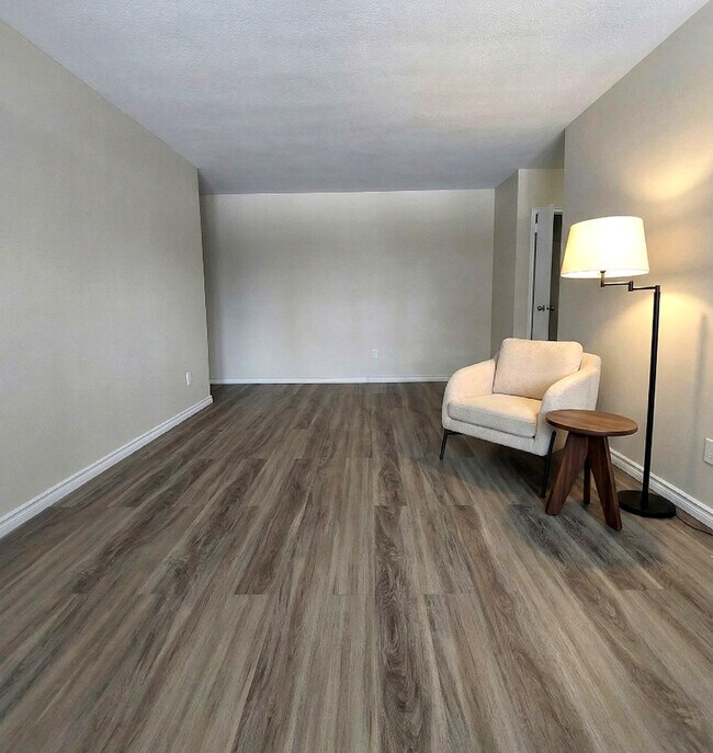 Garden Court Apartments in Sault Ste Marie, ON - Foto de edificio - Building Photo