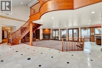 1275 Seacliff Dr in Kingsville, ON - Building Photo - Building Photo