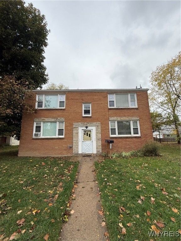 property at 3422 Raymond Dr