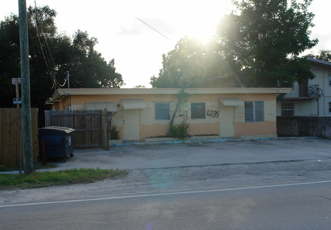 6235 NW 2nd Ave in Miami, FL - Building Photo - Building Photo