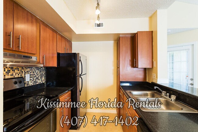 421 Fountainhead Cir in Kissimmee, FL - Building Photo - Building Photo