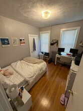 121 Hillside St in Boston, MA - Building Photo - Building Photo