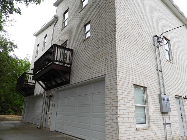 615 E Word Ave in Jonesboro, AR - Building Photo - Building Photo