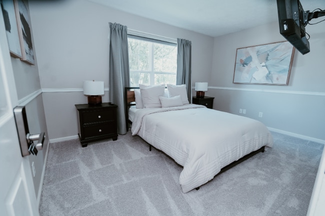 property at 5860 Newhall Dr