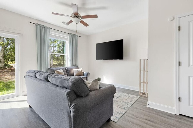 property at 739 Jacobs Millpond Rd