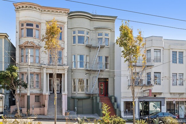 814-818 Divisadero St in San Francisco, CA - Foto de edificio - Building Photo