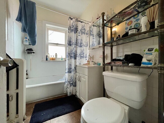 97 Kilsyth Rd, Unit 2 in Boston, MA - Building Photo - Building Photo