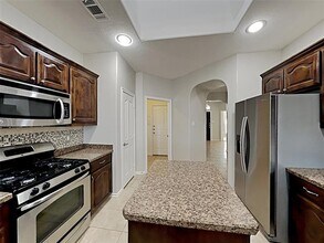 12825 Hidden Valley Ct in Fort Worth, TX - Building Photo - Building Photo