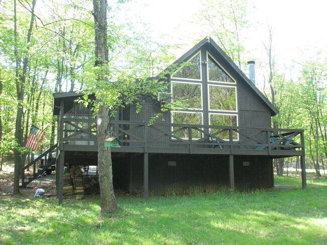 281 Walden Rd in Hedgesville, WV - Building Photo - Building Photo
