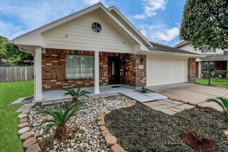 7102 Verde Meadow Ct in Houston, TX - Building Photo - Building Photo