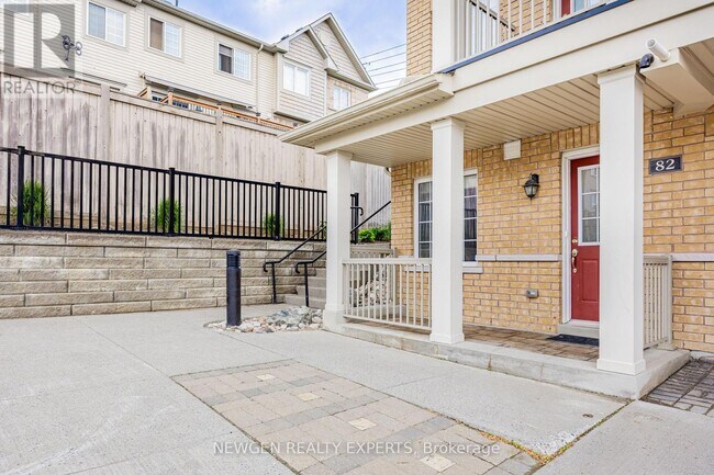 82 Abela Ln in Ajax, ON - Building Photo - Building Photo