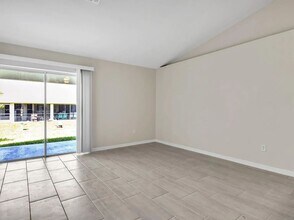 4622-4622 SW 8th Ct in Cape Coral, FL - Building Photo - Building Photo