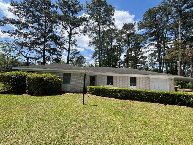 property at 201 Providence Dr