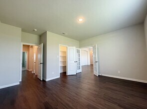 104 Cottonwood Ct in Van Alstyne, TX - Building Photo - Building Photo