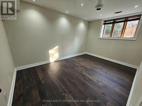 50 Indian Valley Trail in Mississauga, ON - Building Photo - Building Photo