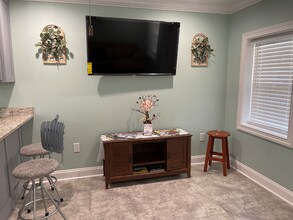 110 Collins Ave in Valdosta, GA - Building Photo - Building Photo