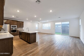 2468 W Rowel Rd in Phoenix, AZ - Building Photo - Building Photo