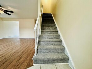 718 Spence Cir in Virginia Beach, VA - Building Photo - Building Photo